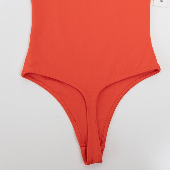 Aritzia Original Contour Squareneck Bodysuit Hot Cheeky Red - Picture 9 of 12